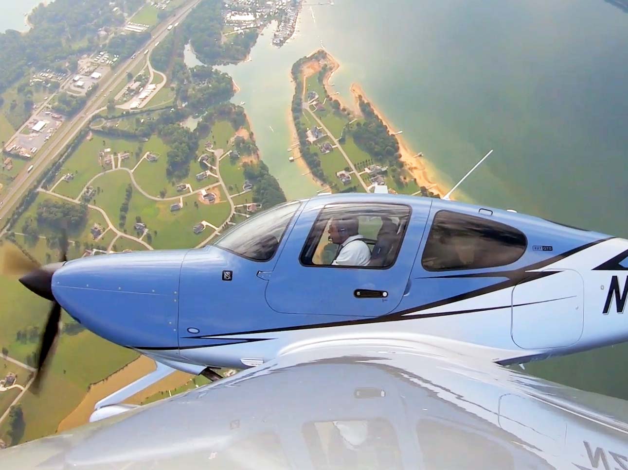VFR MANEUVERS TAILORED TO YOUR CIRRUS