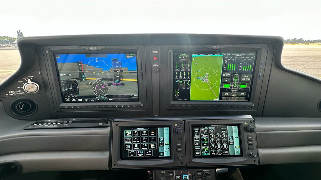 Cirrus G7 Flight Deck