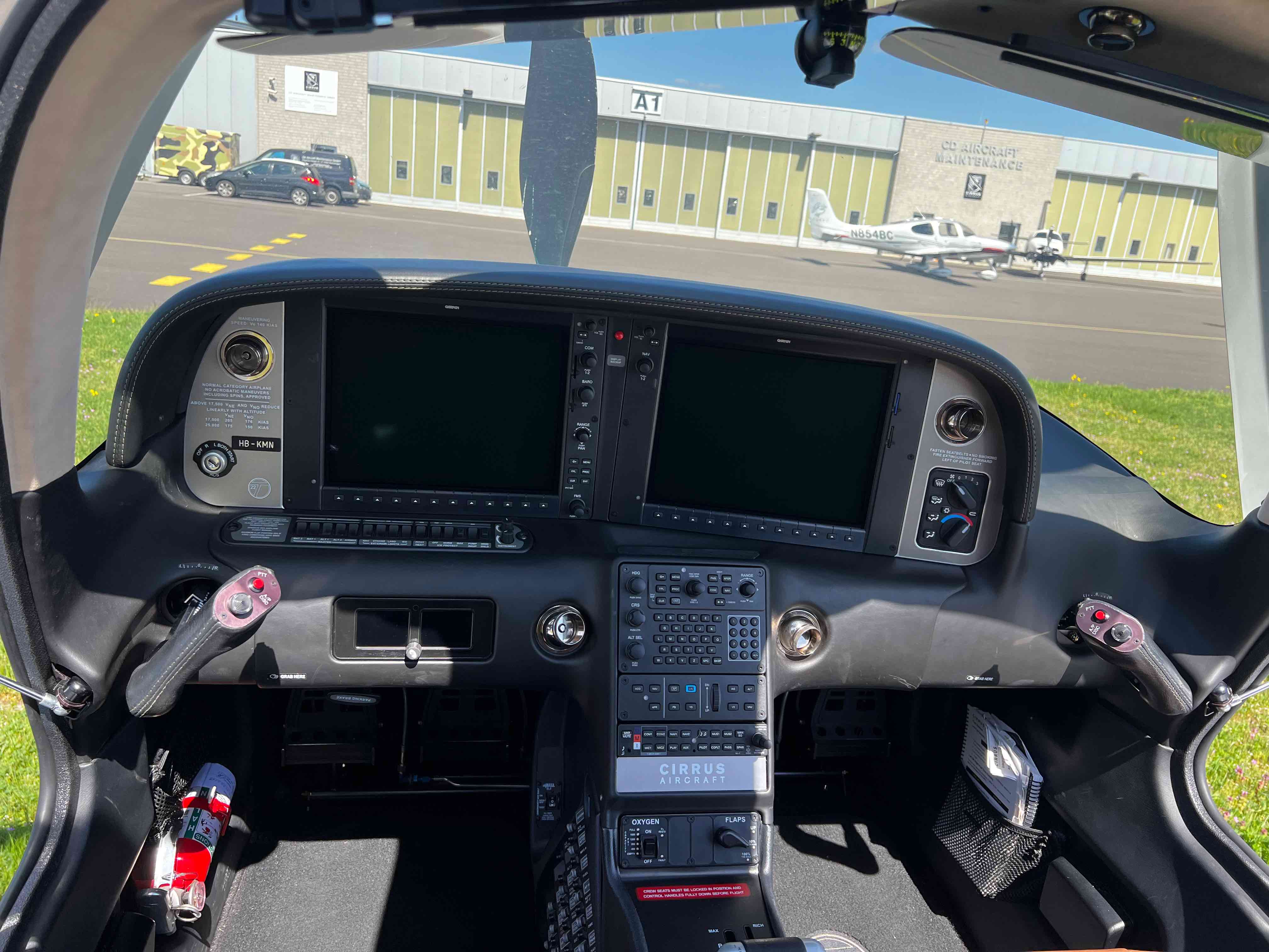 2015 Cirrus Design SR22T G5 GTS, photo 8