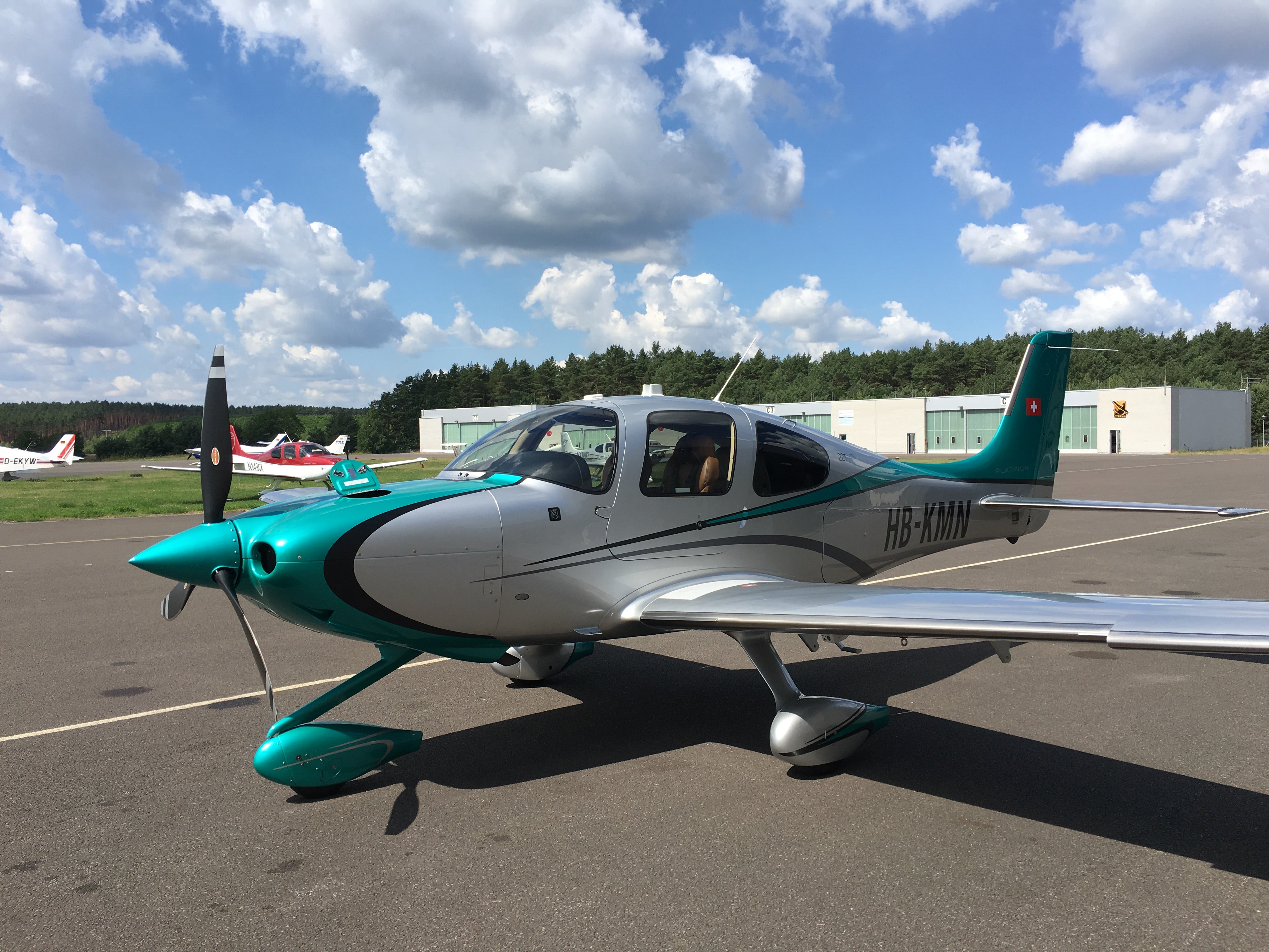 2015 Cirrus Design SR22T G5 GTS, photo 1