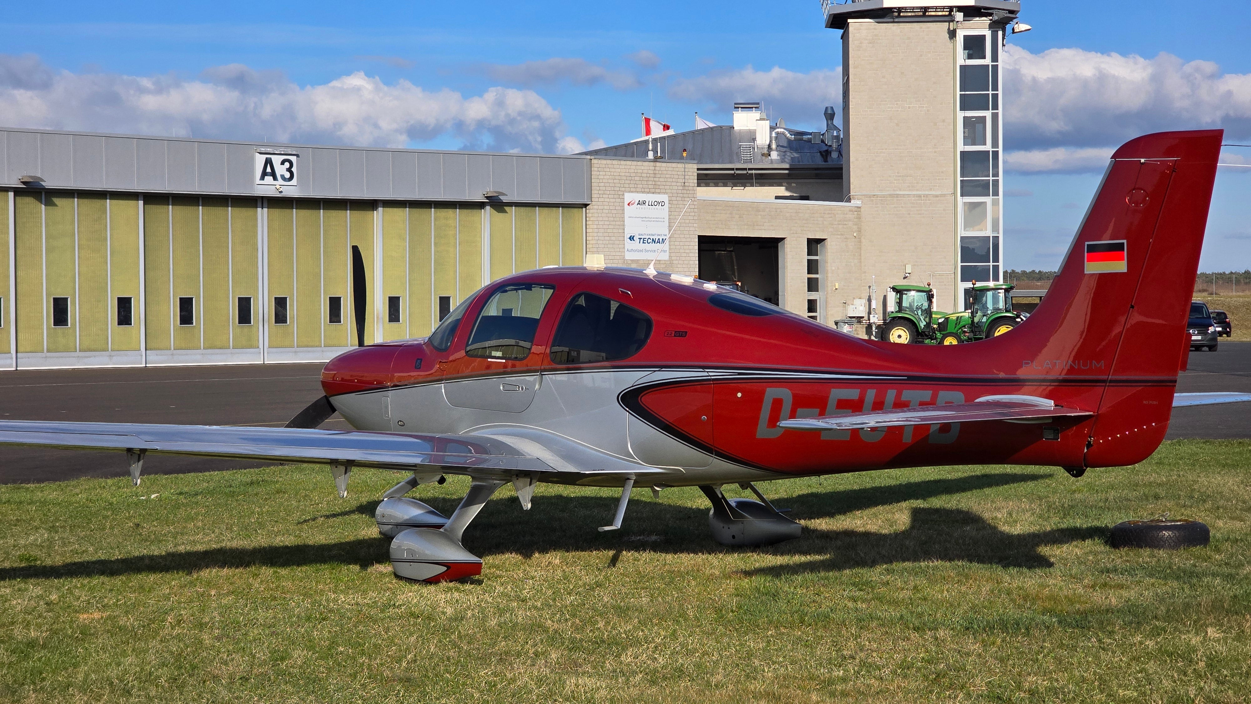 2021 Cirrus SR22 G6 GTS, photo 4