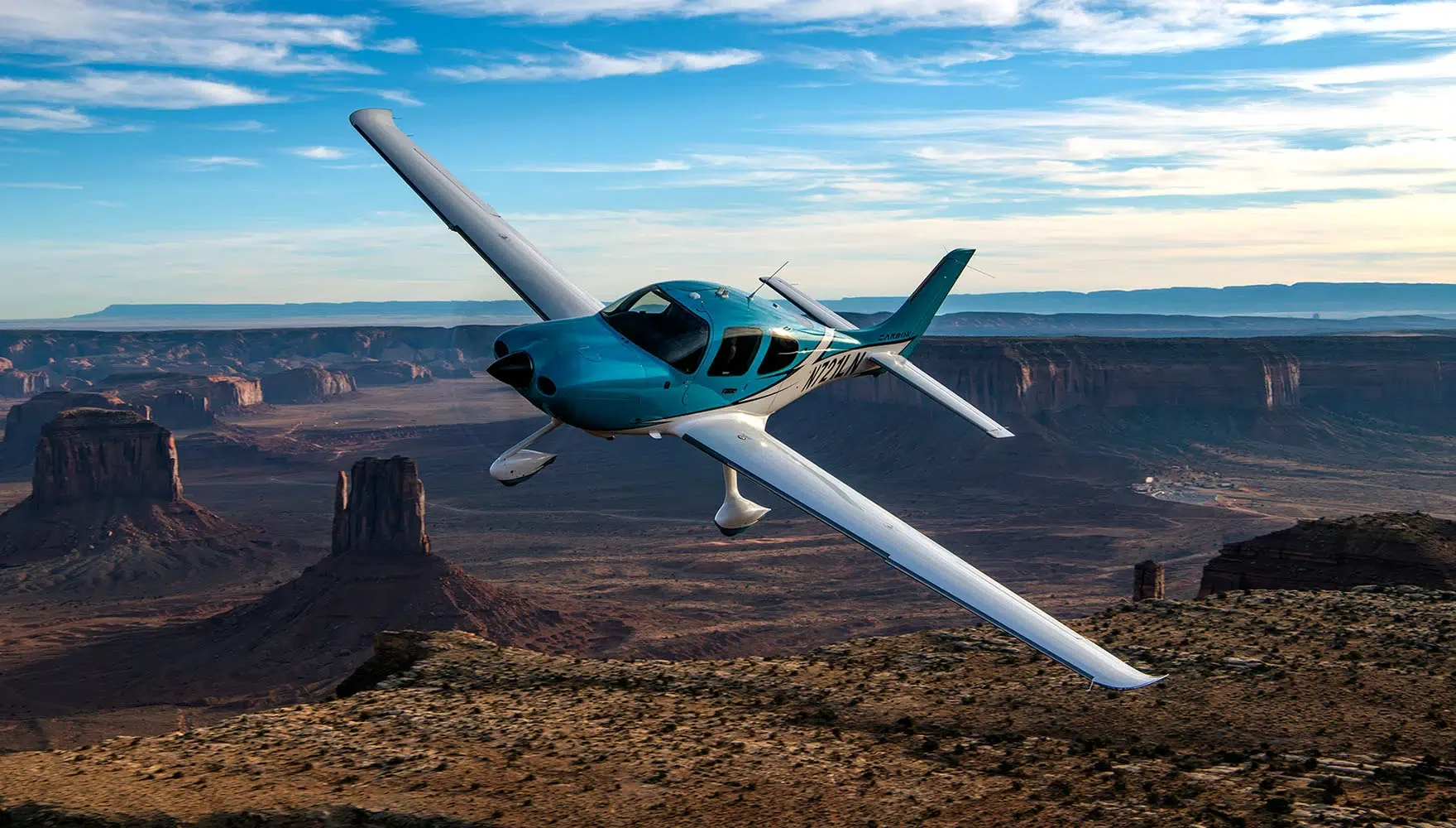 Cirrus Aircraft Continues Expansion with New Flight Training Facility and Innovation Centers in Arizona and Texas