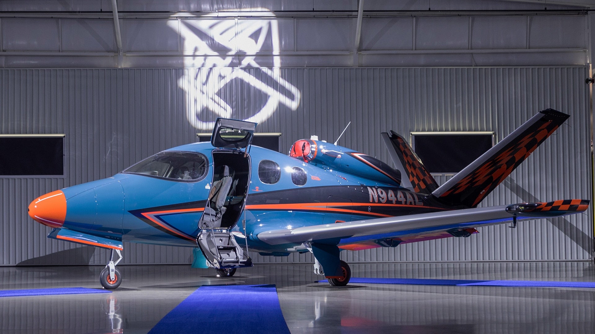 Cirrus Aircraft Expands Duluth Paint and Finish Facility to Meet Growing Demand 