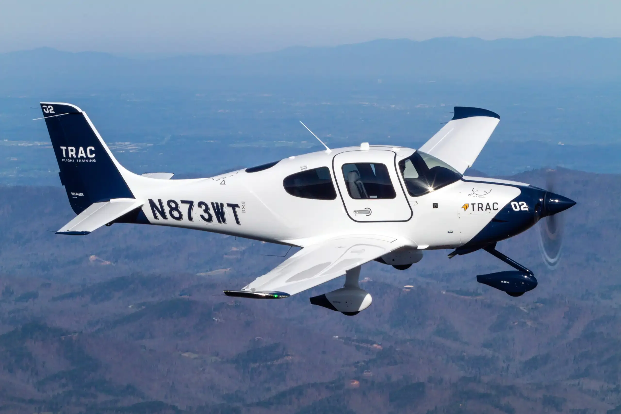 Western Michigan University Selects Cirrus Aircraft for Training Fleet