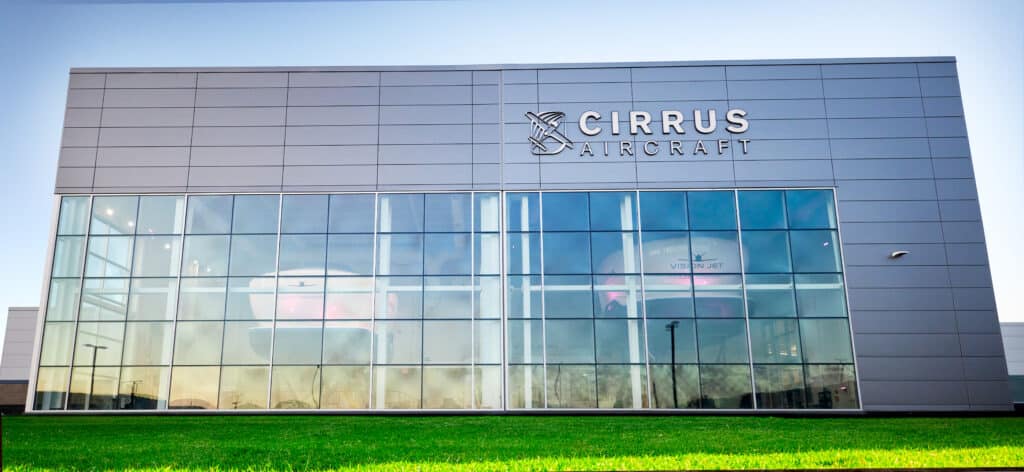 Cirrus Aircraft Adds Second FAA-Certified Vision Jet Simulator for ...