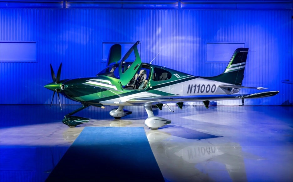 green cirrus sr series the 11,000 sr series 