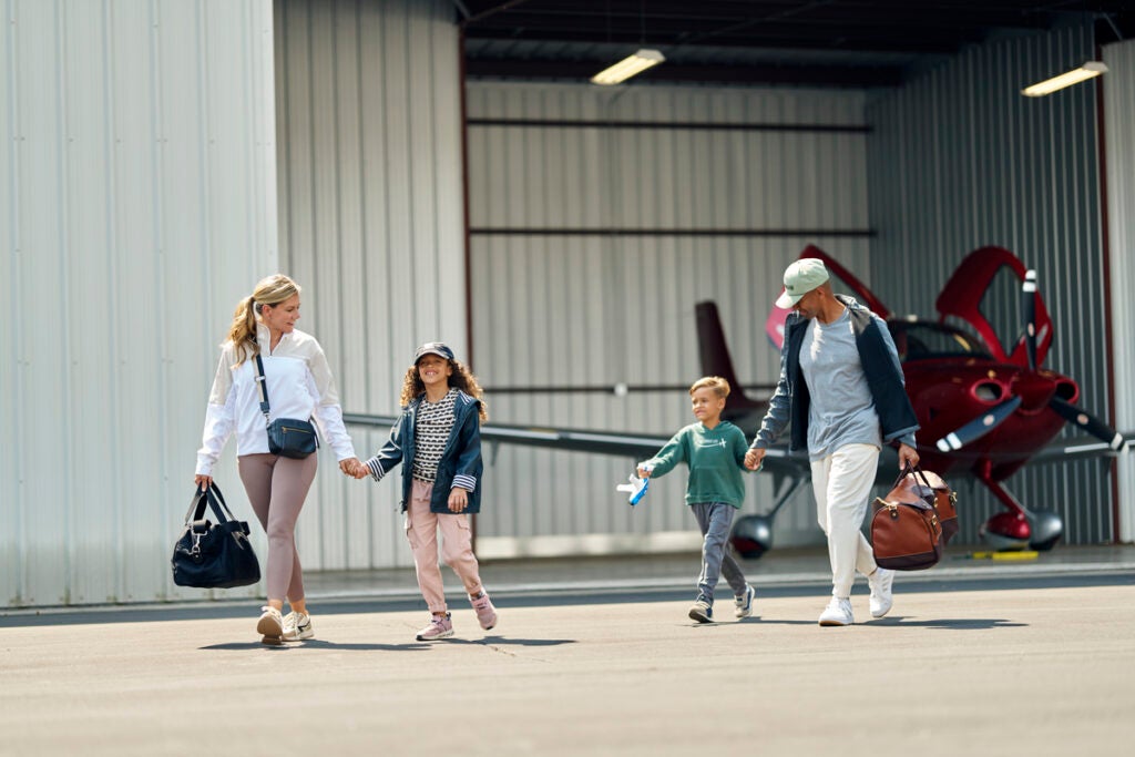 Explore the Cirrus Life