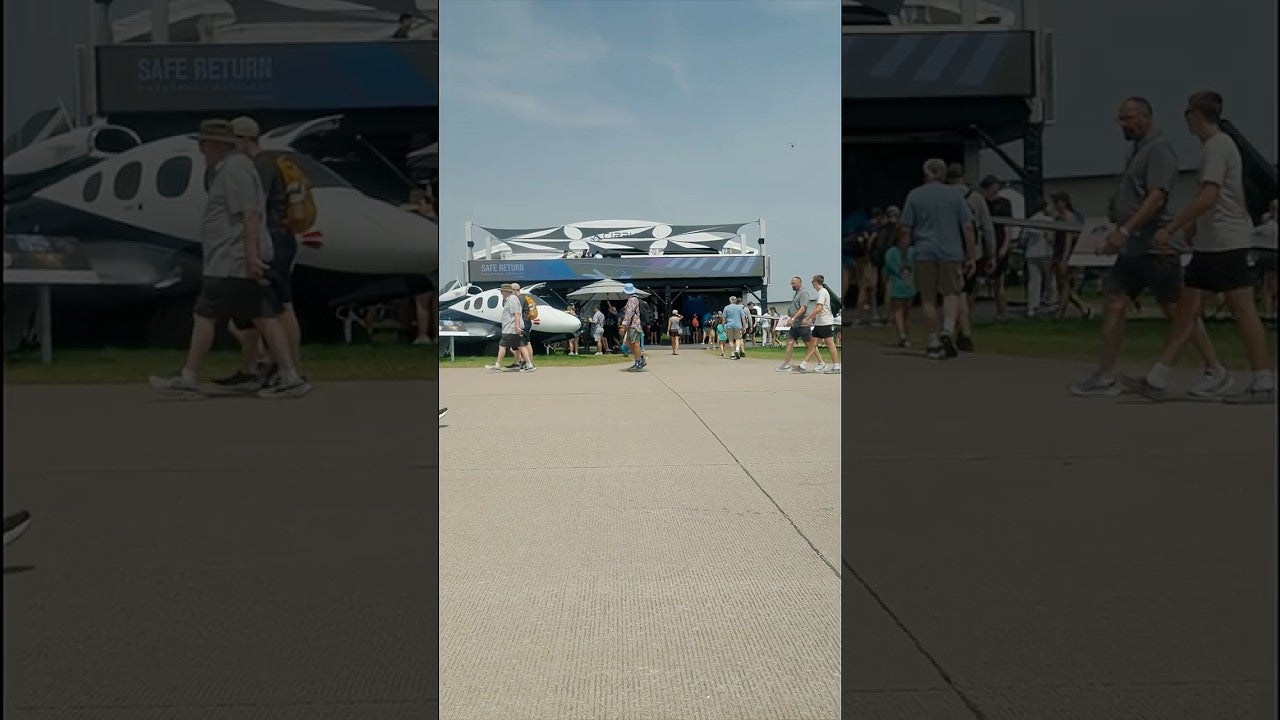 Painting a Cirrus With Barbara Miller