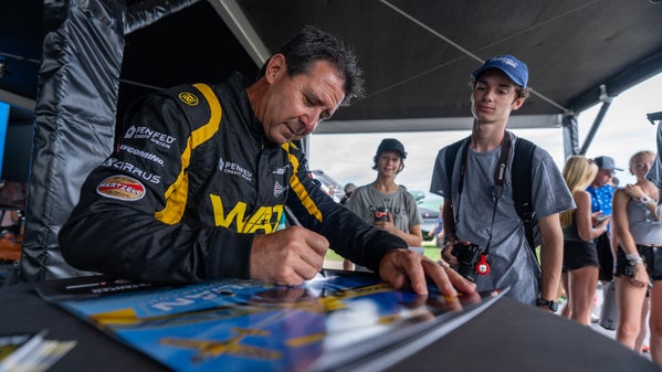 Oshkosh 2025 Mike Goulian_7-600x337-ccbc281