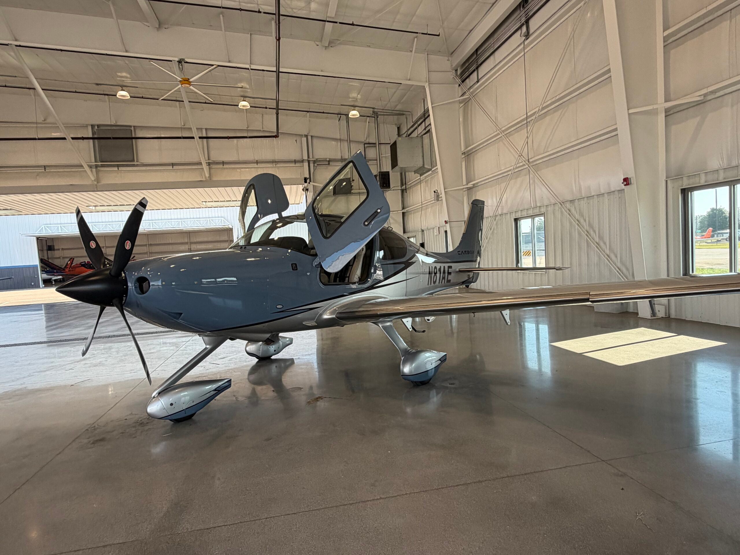2023 Cirrus SR22T G6 GTS (N81AE), photo 17