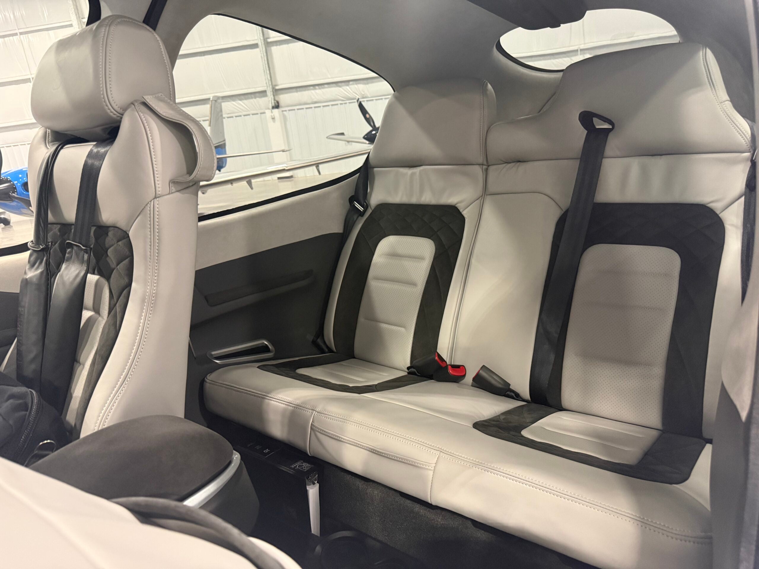 2025 Cirrus SR20 G7+ Premium, photo 13