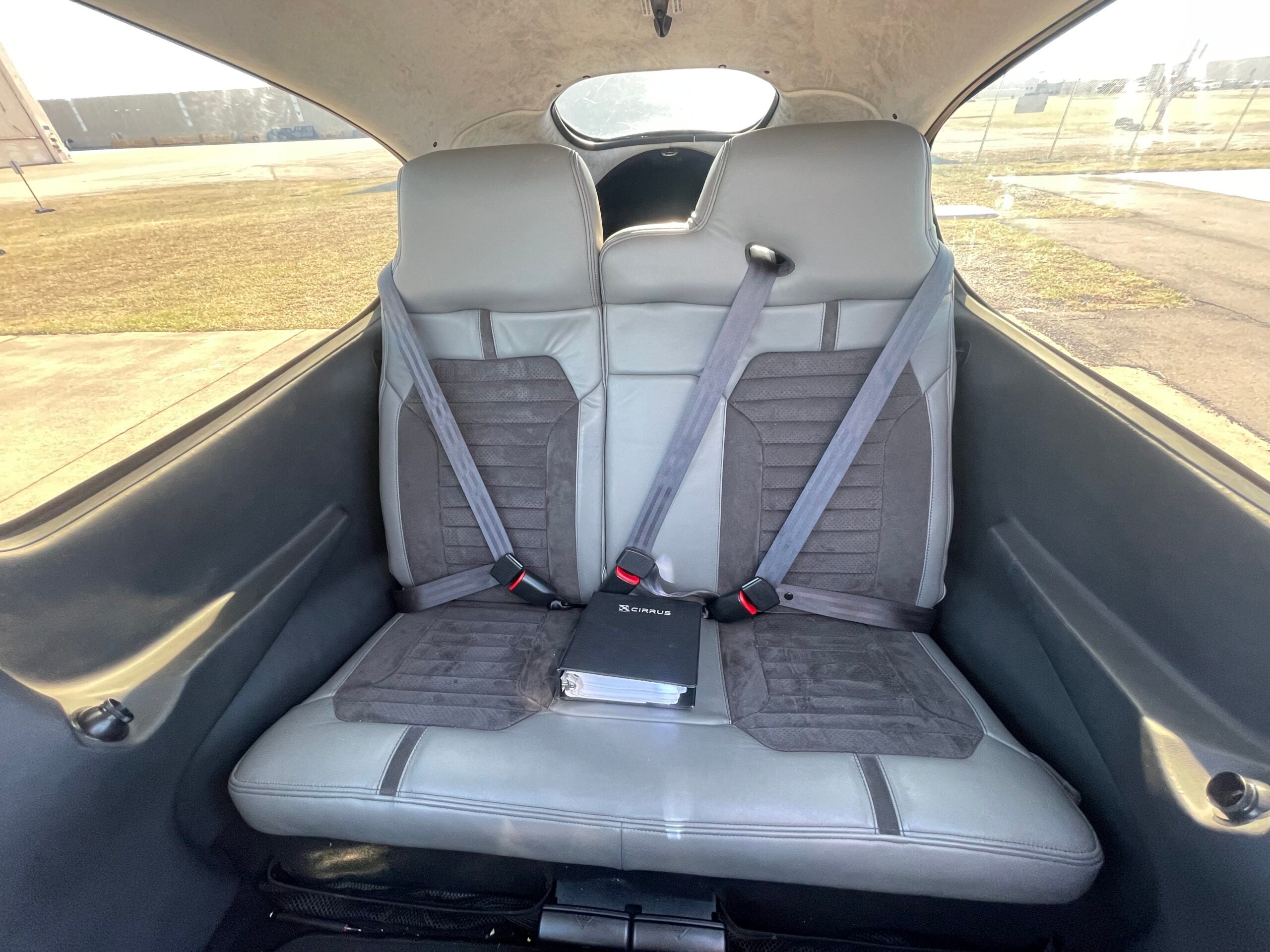 2018 Cirrus SR22 G6 GTS, photo 10
