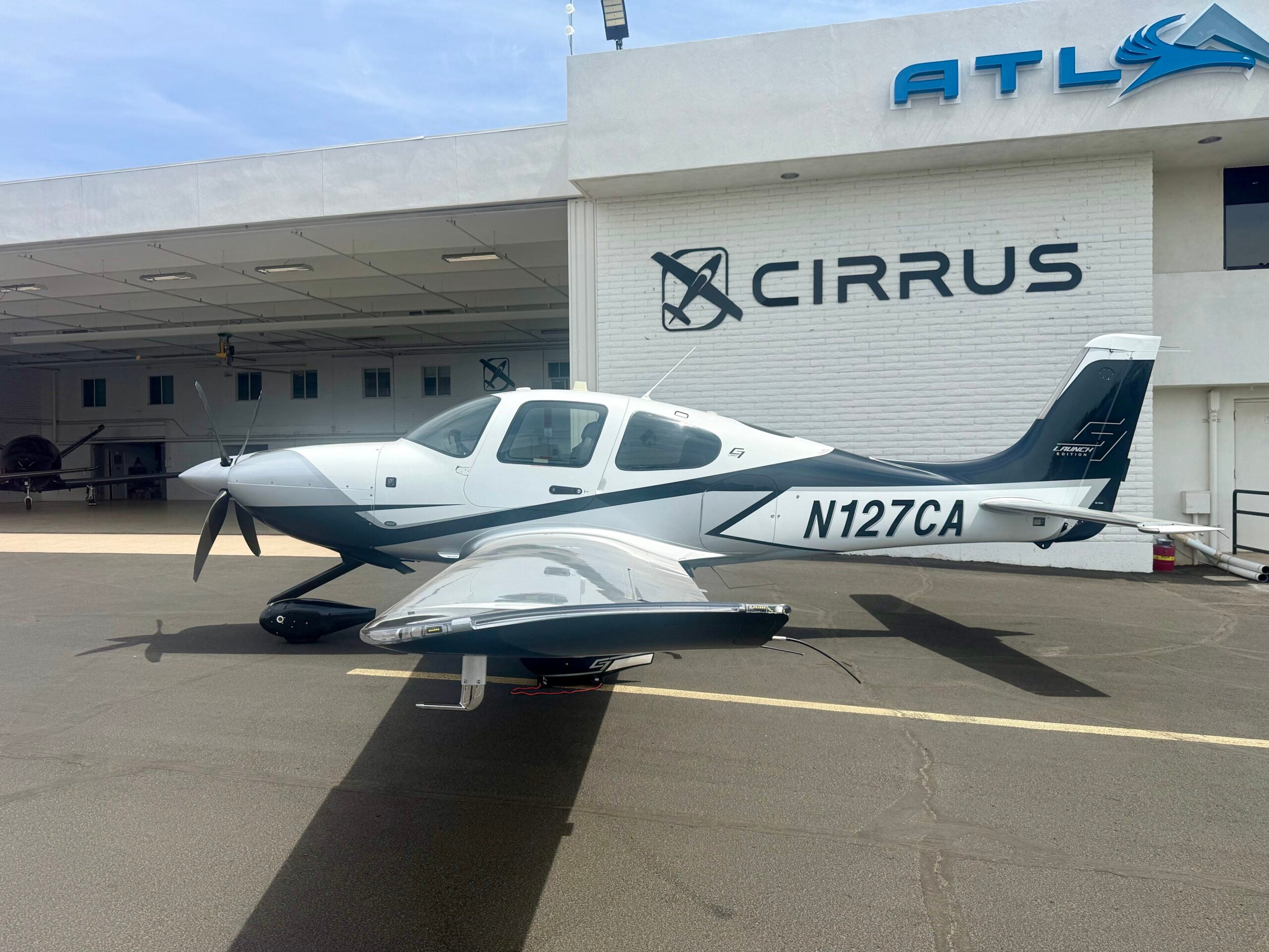 2024 Cirrus SR22T G7 GTS (N127CA), photo 10