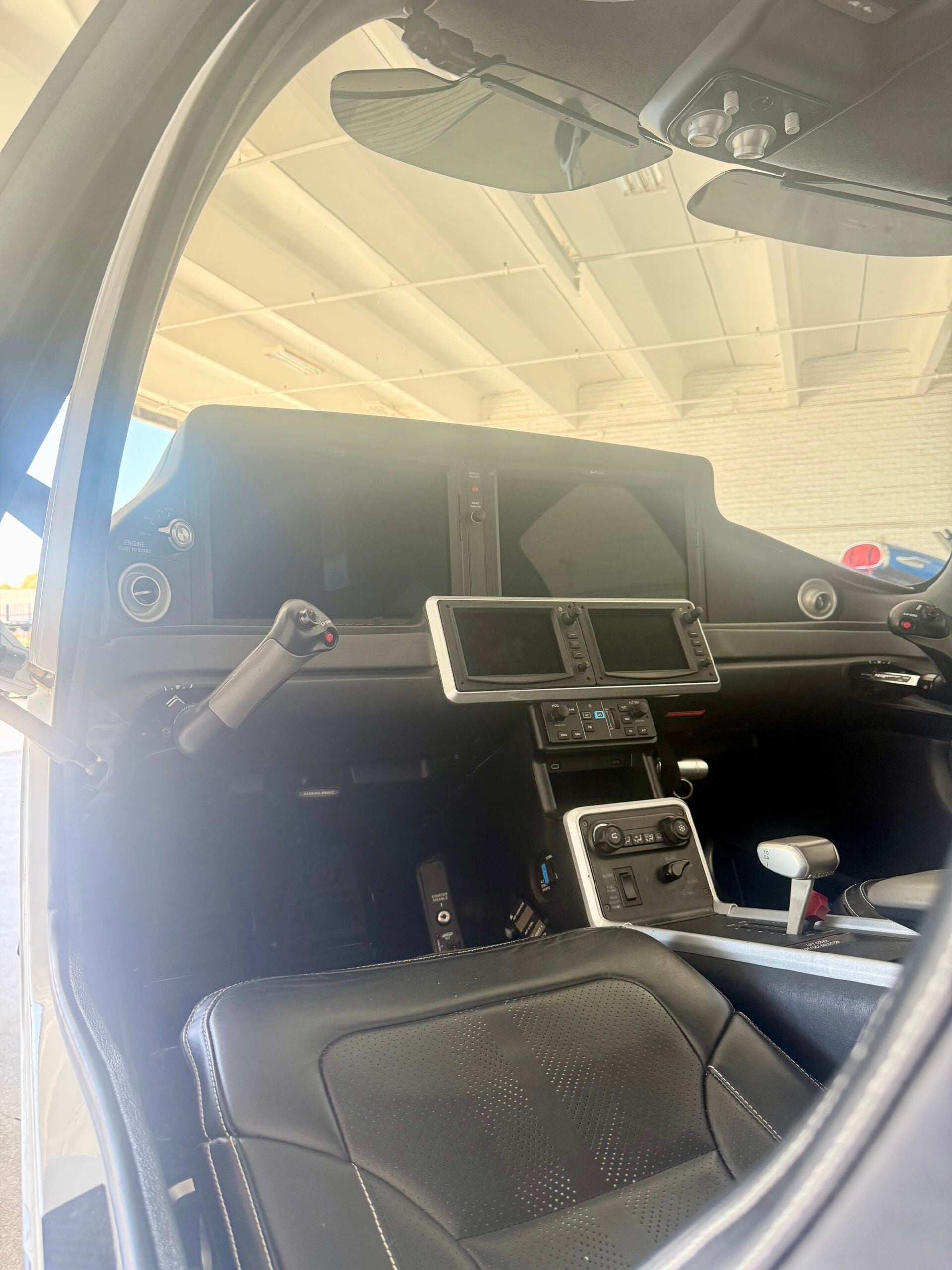 2024 Cirrus SR22T G7 GTS (N127CA), photo 3