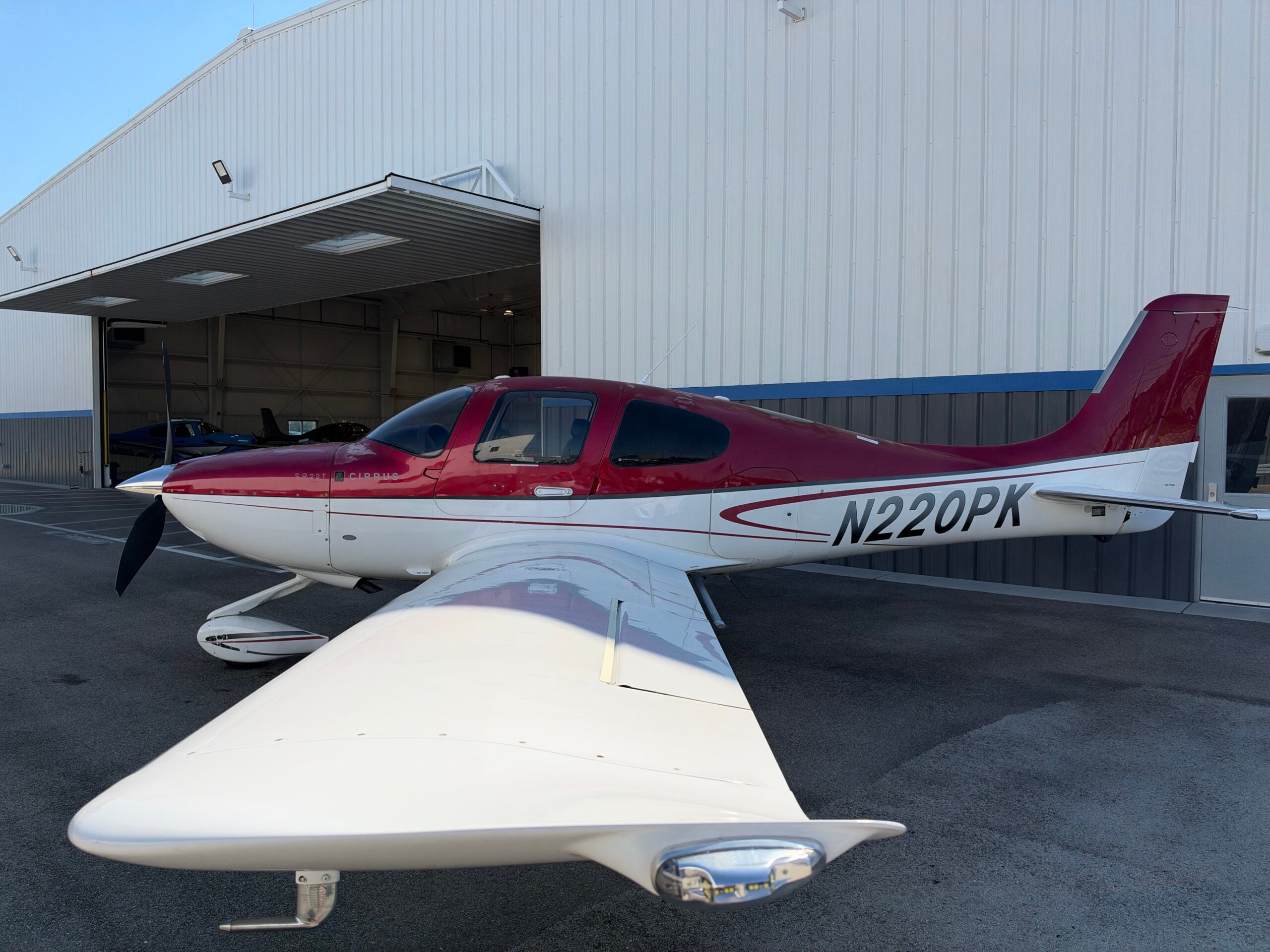 2010 Cirrus SR22T G3 GTS, photo 12