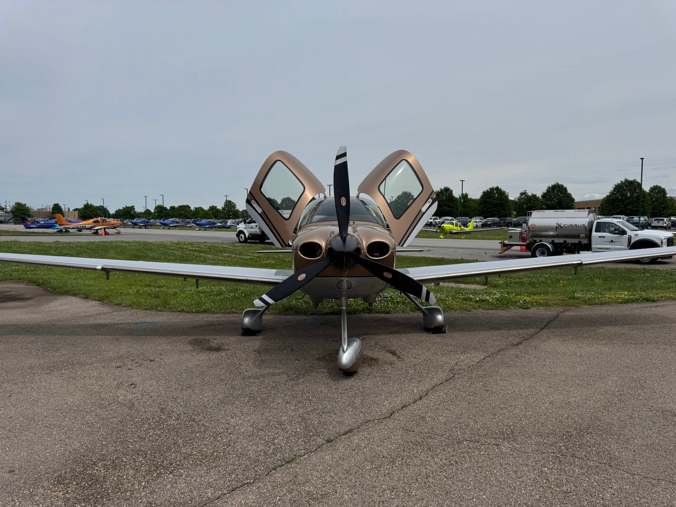2017 Cirrus SR22 G6 GTS, photo 10