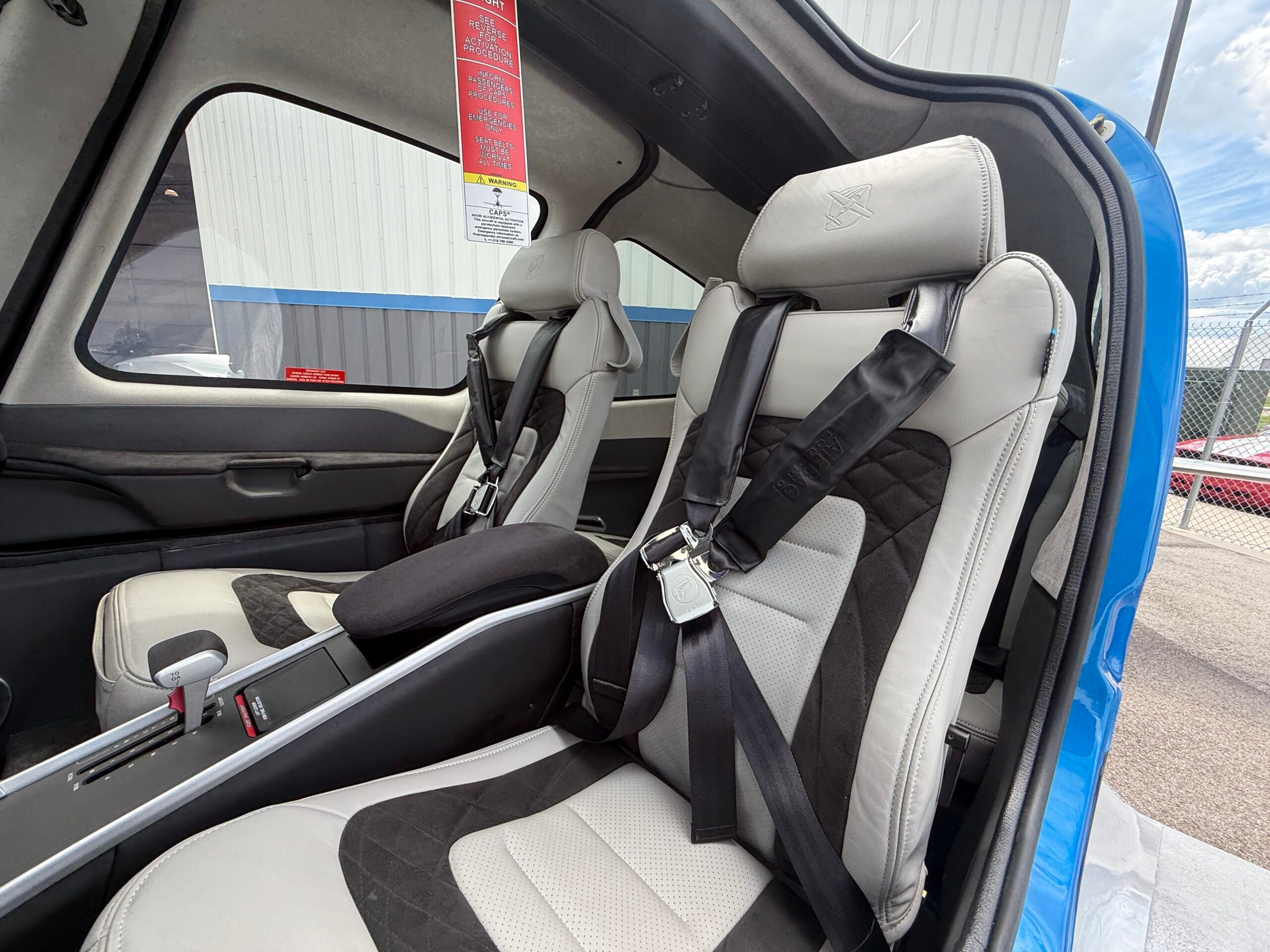 2024 Cirrus SR22 G7 GTS (N166MD), photo 4